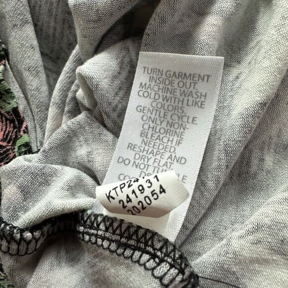 J. Jill Wearever Women's Pullover Top Botanical Dark‎ Floral Crewneck Cap Sleeve - Picture 6 of 7